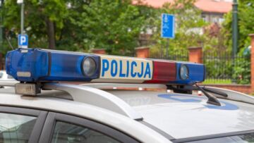 Sandomierska policja w pościgu za BMW – zarzut posiadania narkotyków dla kierowcy i pasażera
