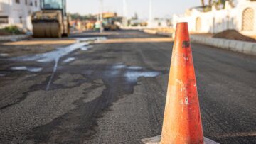 Przebudowa ulicy Słowackiego w Sandomierzu: nowe ścieżki rowerowe i chodniki