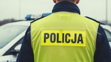 Bezpieczeństwo na drodze: Policjanci edukują żołnierzy o nowych przepisach