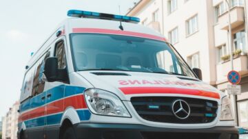 Bezpieczni Seniorzy: Sandomierska Policja w Akcji
